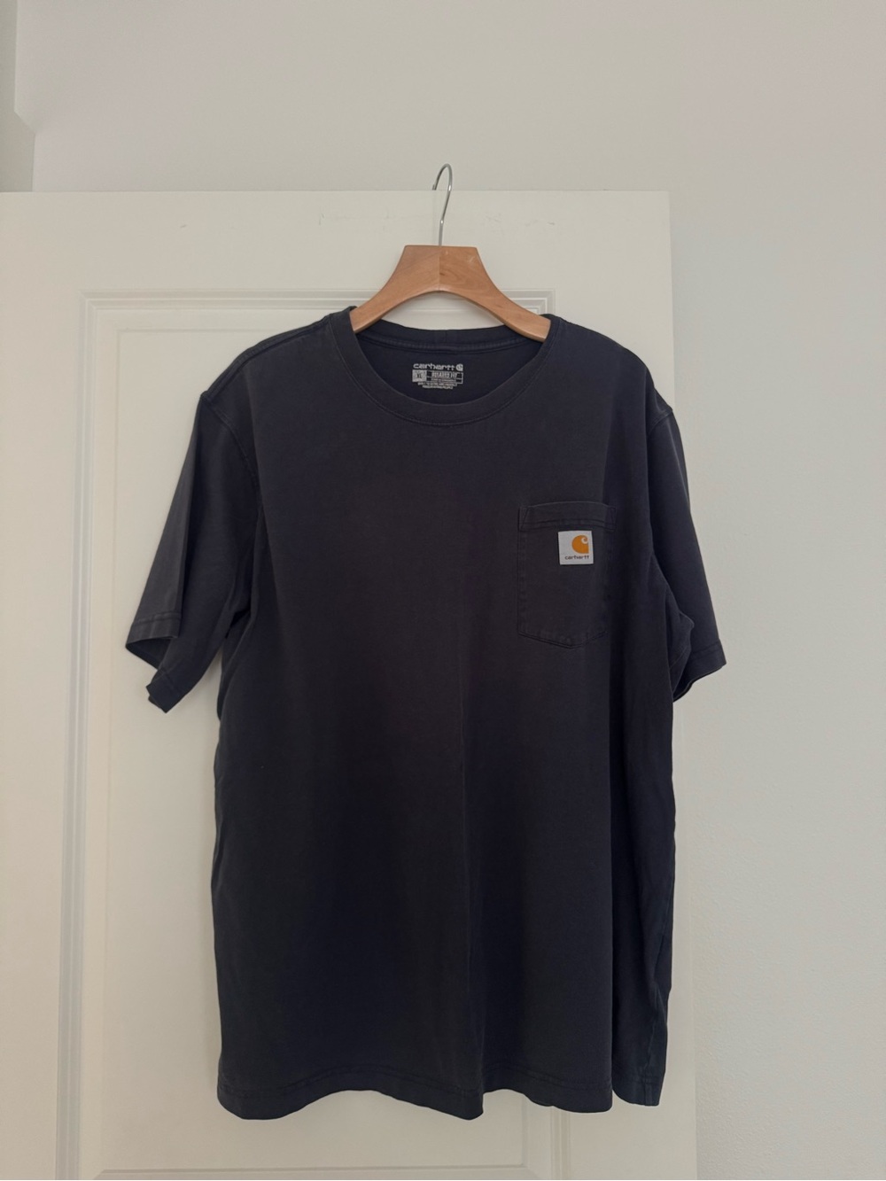 Carhartt men’s dark gray crewneck relaxed fit Pocket T-Shirt too Size XL